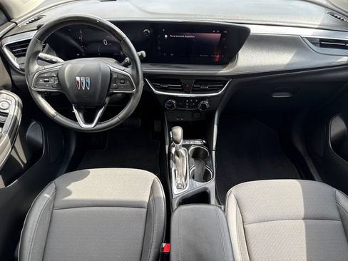 Used 2024 Buick Encore GX Preferred FWD image 11