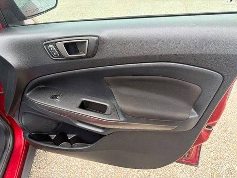 Used 2021 Ford EcoSport SE w/ SE Convenience Package FWD image 19