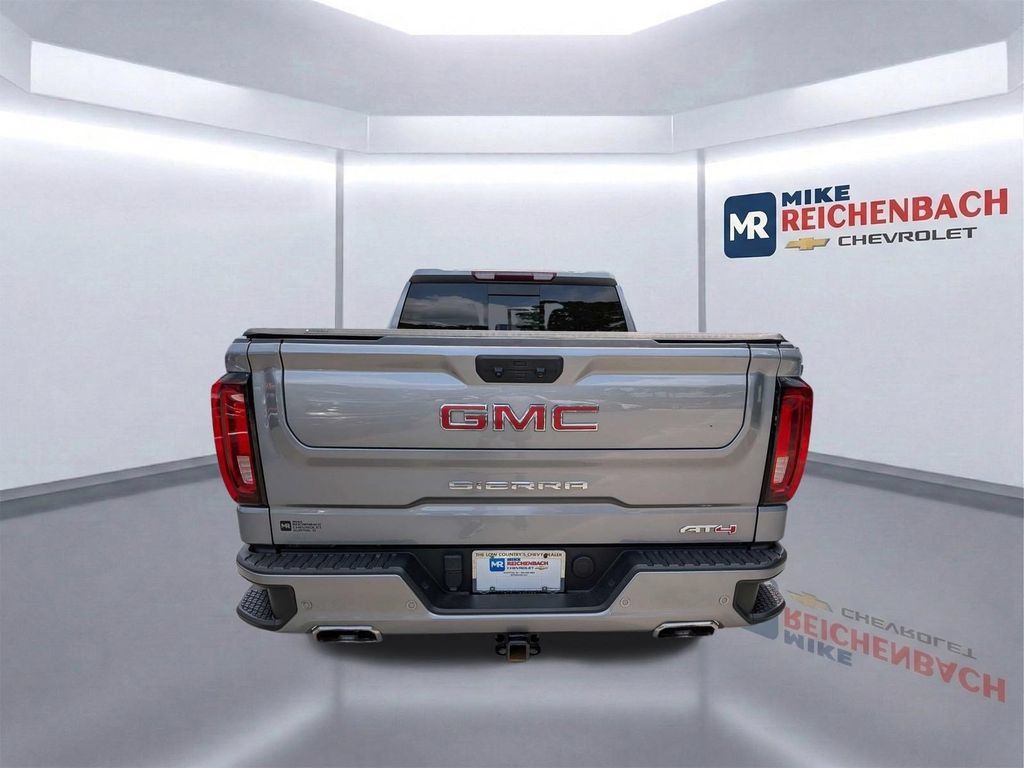 Used 2024 GMC Sierra 1500 AT4 w/ AT4 Premium Package AWD/4WD image 5
