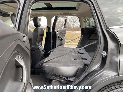 Used 2018 Ford Escape SEL image 37