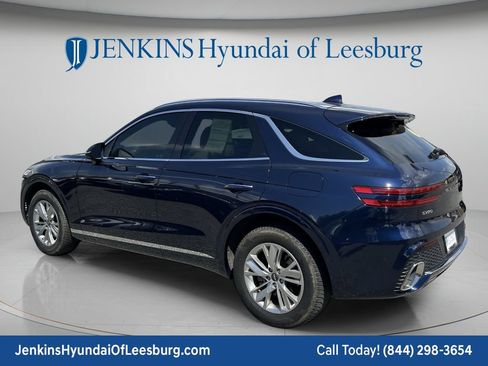Used 2022 Genesis GV70 2.5T AWD/4WD image 7