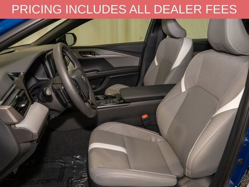 Used 2026 Toyota Camry SE FWD image 10