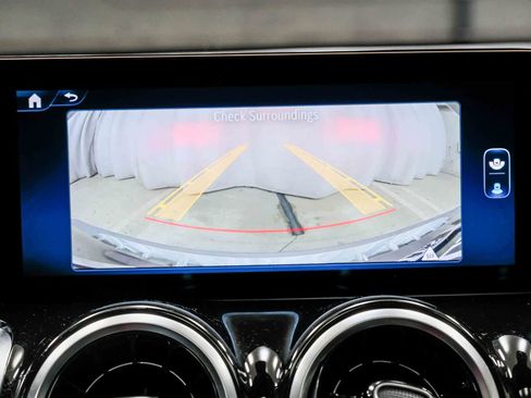 Certified 2026 Mercedes-Benz GLB 250 image 30
