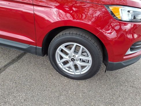 Certified 2024 Ford Edge SEL AWD/4WD image 4