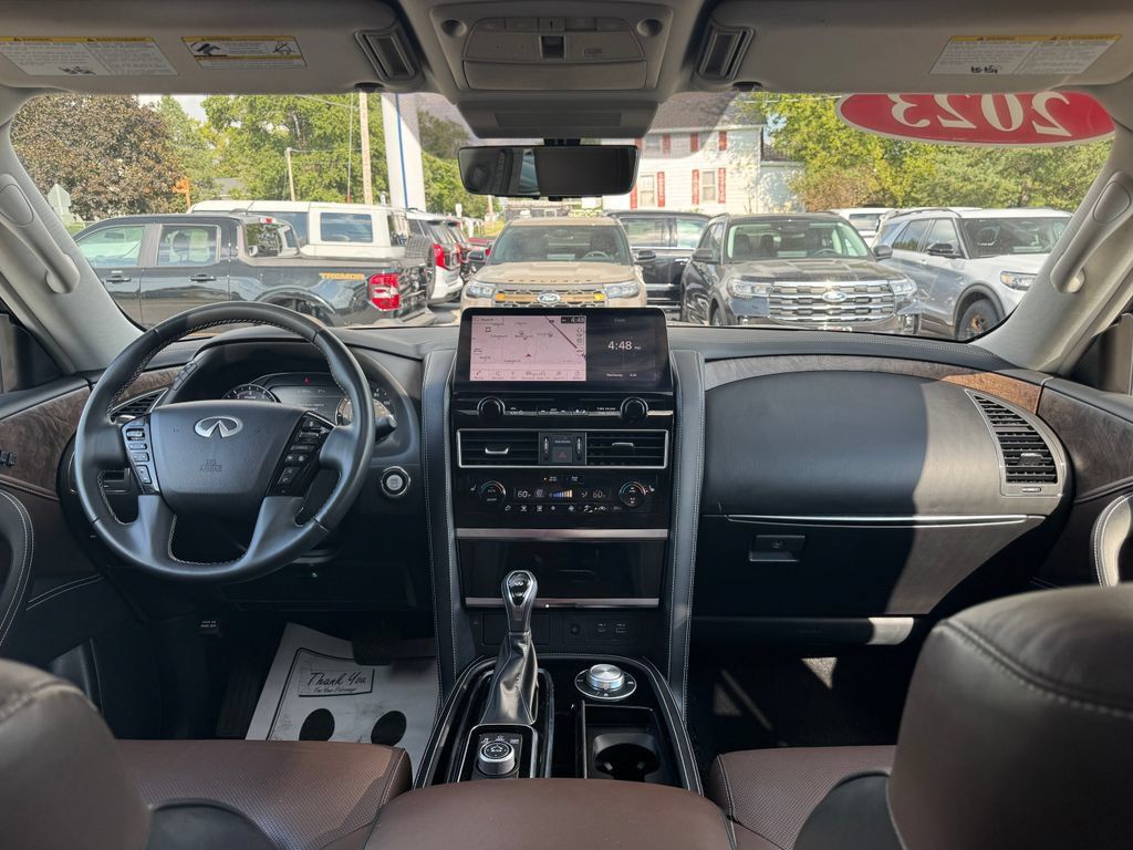 Used 2023 INFINITI QX80 Premium Select w/ Cargo Package AWD/4WD image 18