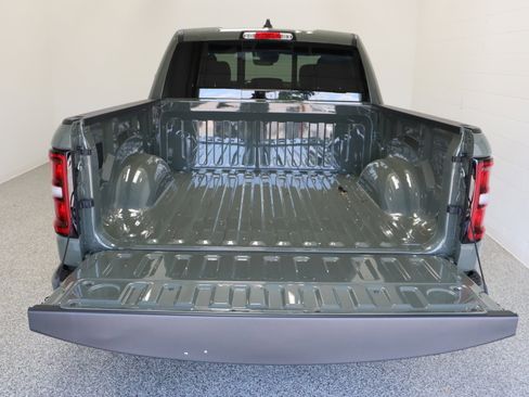 Used 2026 RAM 1500 Laramie w/ Night Edition RWD image 35