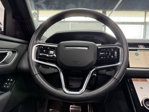 Used 2023 Land Rover Range Rover Velar R-Dynamic S image 14