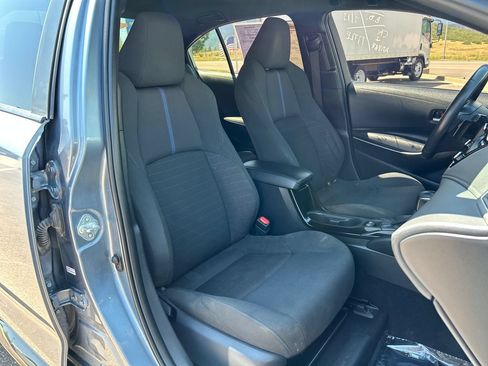 Used 2020 Toyota Corolla SE FWD image 15