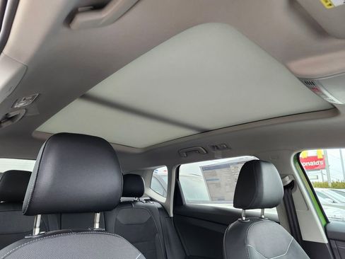 New 2026 Volkswagen Taos SE AWD/4WD image 12