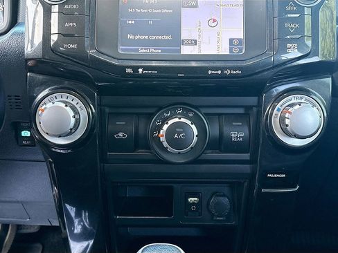 Used 2019 Toyota 4Runner TRD Pro AWD/4WD image 15