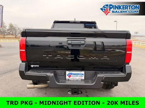 Used 2024 Toyota Tacoma TRD Off-Road image 6