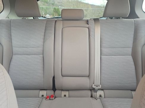 Used 2021 Nissan Rogue SV image 7