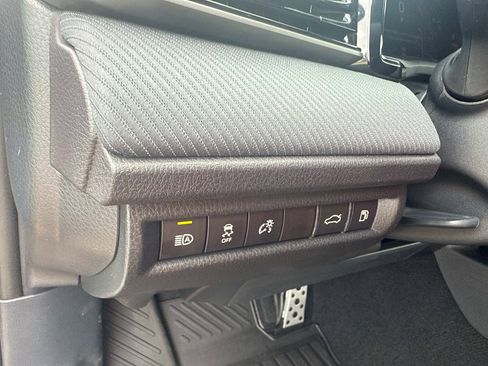 New 2026 Toyota Camry SE FWD image 27