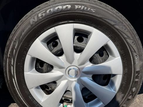 Used 2010 Toyota Corolla S FWD image 9