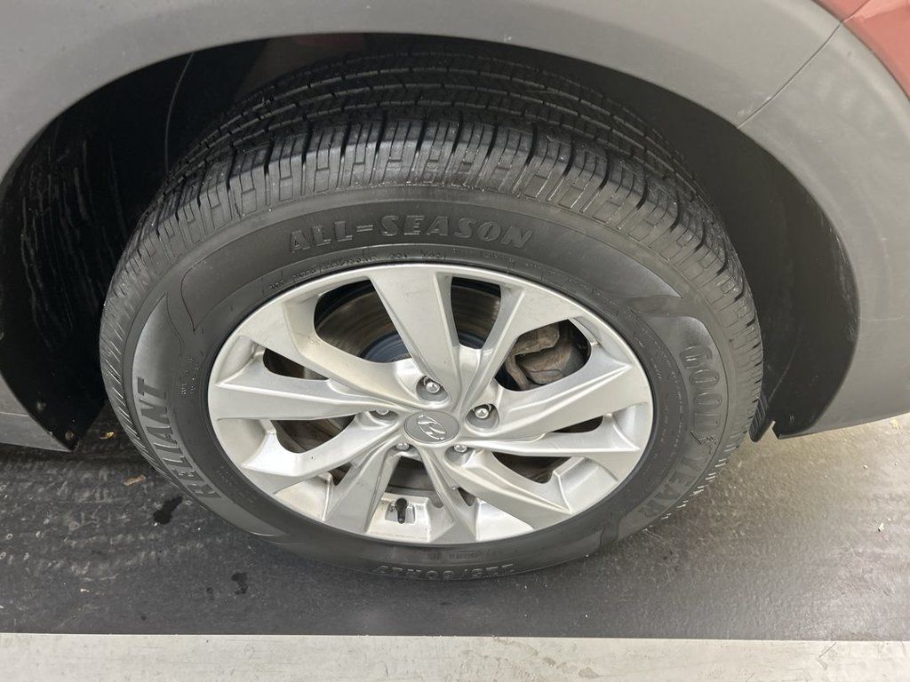 Used 2019 Hyundai Tucson SE AWD/4WD image 8