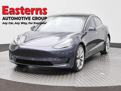 Used 2018 Tesla Model 3 Performance AWD/4WD image 1