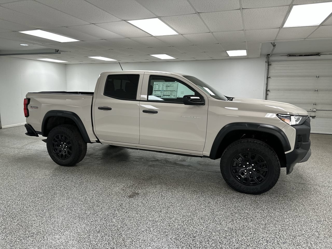 New 2026 Chevrolet Colorado Trail Boss AWD/4WD image 1