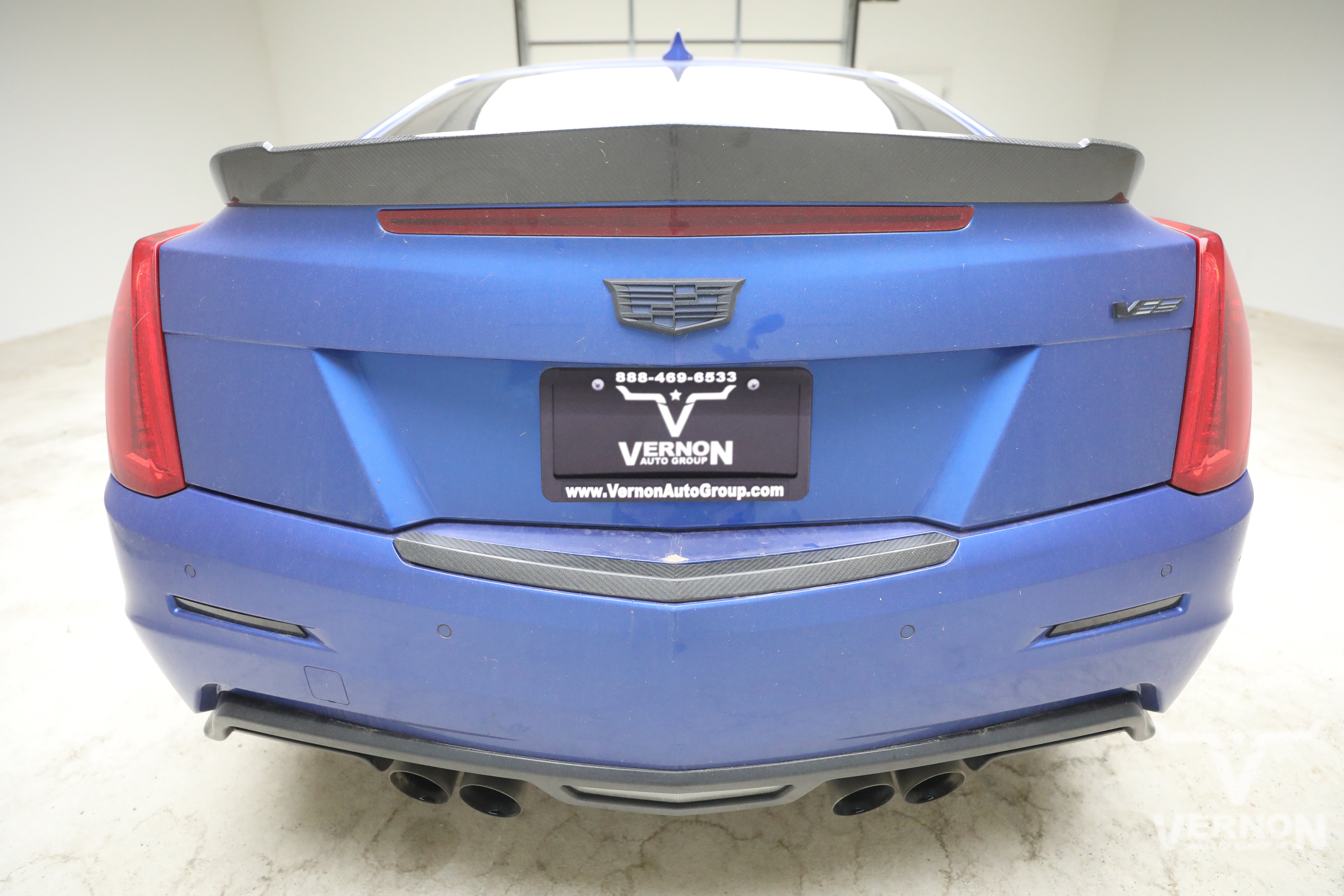 Used 2017 Cadillac ATS V w/ Luxury Package RWD image 3