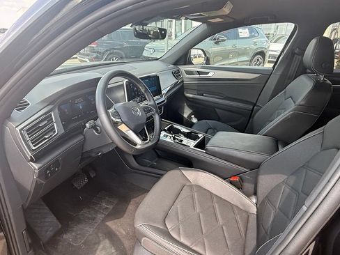 Certified 2026 Volkswagen Atlas Cross Sport SE AWD/4WD image 10
