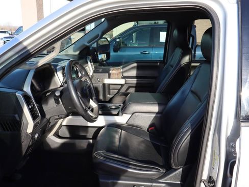 Used 2019 Ford F350 Lariat w/ Lariat Value Package image 9