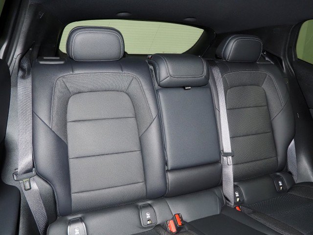 Used 2024 Chevrolet Equinox EV FWD LT w/ 2LT w/ LPO, Blackout Package image 14