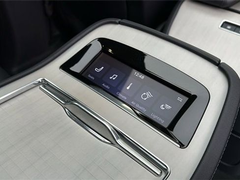 New 2025 Lincoln Navigator L Reserve w/ Jet Appearance Package image 13