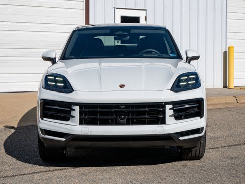 New 2026 Porsche Cayenne S AWD/4WD image 10