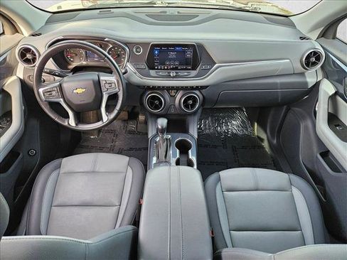 Used 2022 Chevrolet Blazer LT image 15