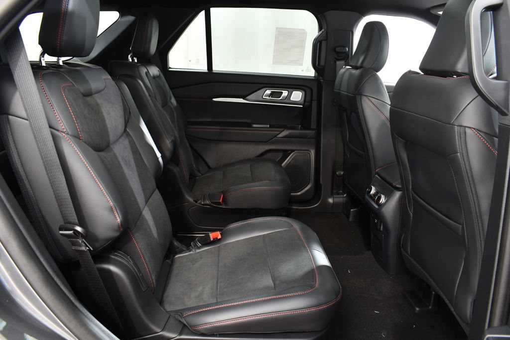New 2026 Ford Explorer ST w/ Sun And Sound Package AWD/4WD image 19