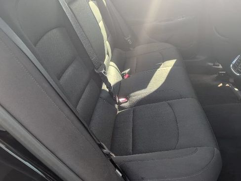 Used 2019 Chevrolet Malibu LT FWD image 37