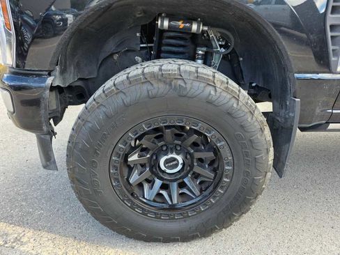 Used 2024 Ford F350 Platinum image 19