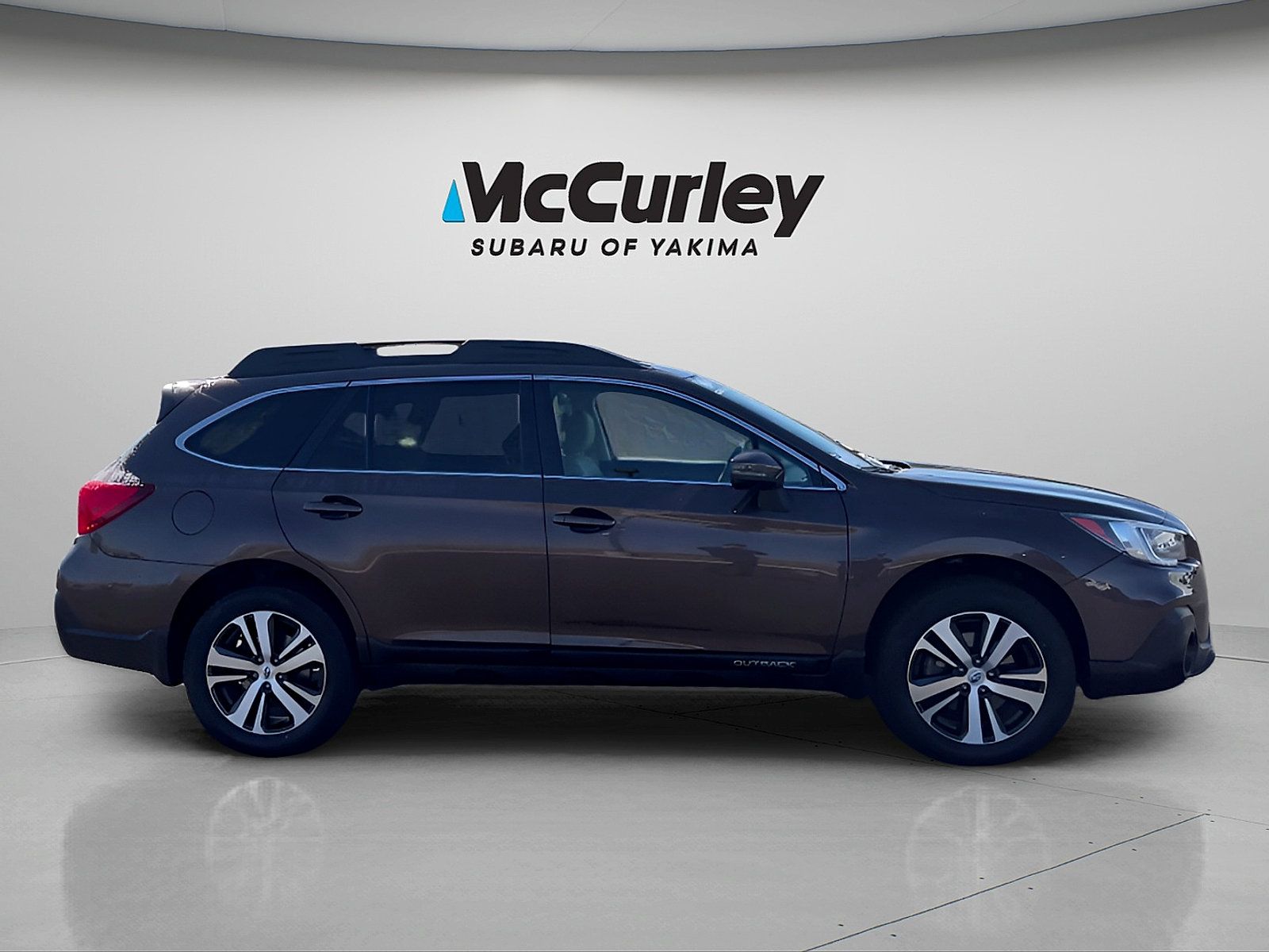 Used 2019 Subaru Outback 2.5i Limited AWD/4WD image 7