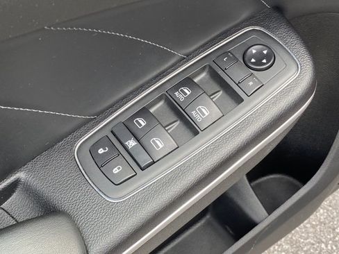 Used 2020 Dodge Charger R/T w/ Plus Group image 12