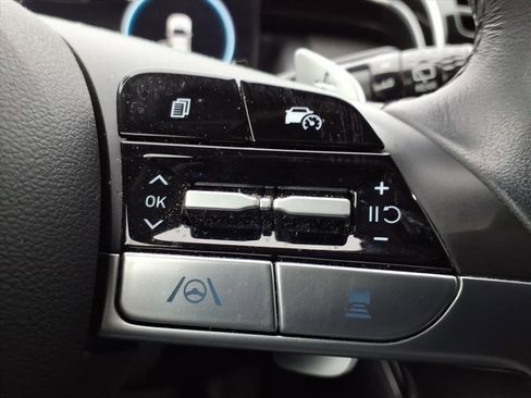 Certified 2023 Hyundai Tucson Limited w/ Cargo Package image 24