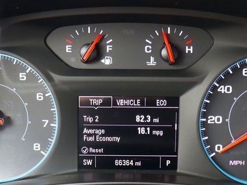 Used 2021 Chevrolet Equinox LS FWD image 42
