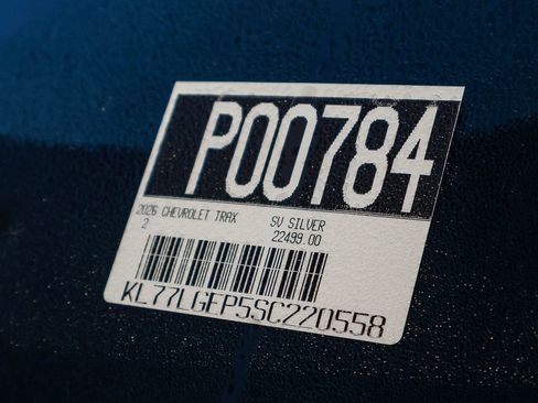 Used 2025 Chevrolet Trax RS image 40