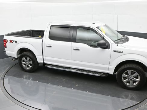 Used 2018 Ford F150 XLT w/ Equipment Group 301A Mid AWD/4WD image 30