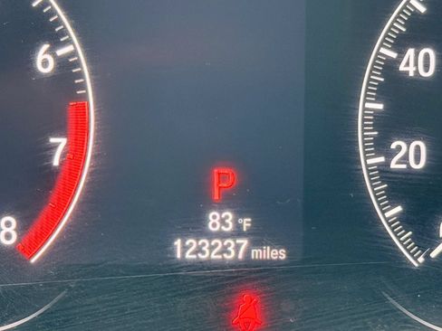 Used 2018 Honda Accord LX image 33