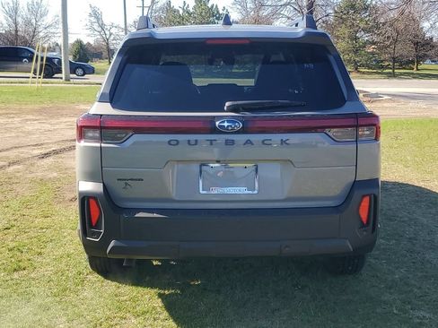 New 2026 Subaru Outback Limited AWD/4WD image 4