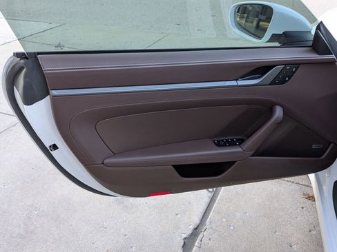 Used 2024 Porsche 911 Carrera image 15