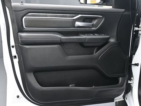 Used 2019 RAM 1500 Big Horn image 26