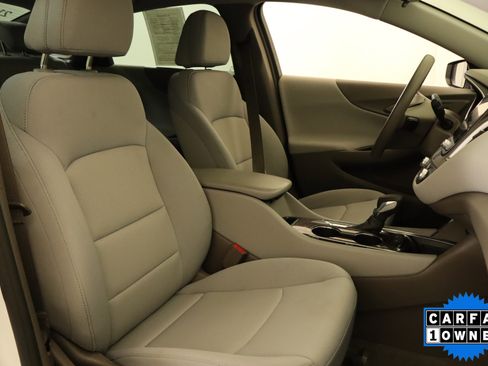 Used 2021 Chevrolet Malibu LS FWD image 20