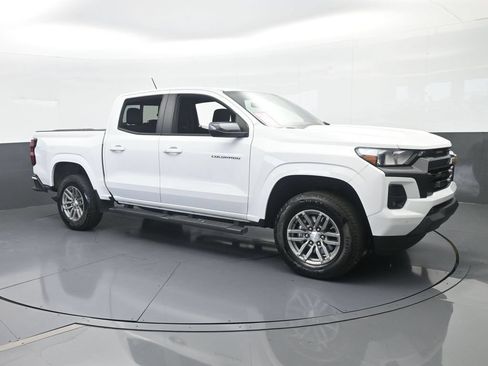 Used 2023 Chevrolet Colorado LT w/ LT Convenience Package RWD image 8