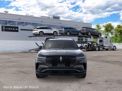 New 2026 Lincoln Aviator AWD image 6