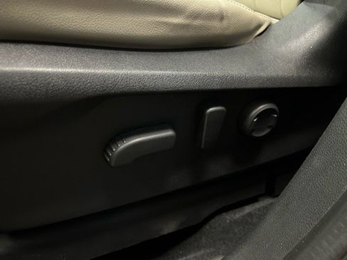 Used 2019 Subaru Ascent Limited w/ Popular Package #2A image 34