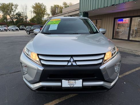 Used 2020 Mitsubishi Eclipse Cross ES image 8