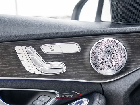 Used 2020 Mercedes-Benz C 300 4MATIC Sedan image 37