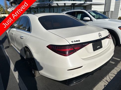 Used 2022 Mercedes-Benz S 580 4MATIC Sedan image 9