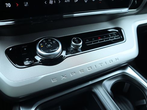 New 2026 Ford Expedition Max Active AWD/4WD image 5