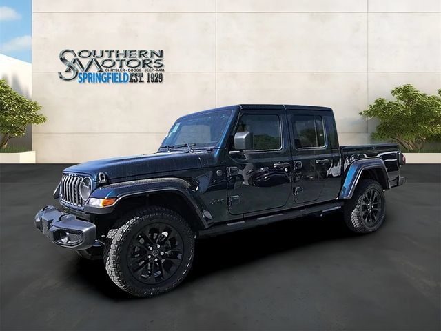Used 2025 Jeep Gladiator Sport AWD/4WD image 27